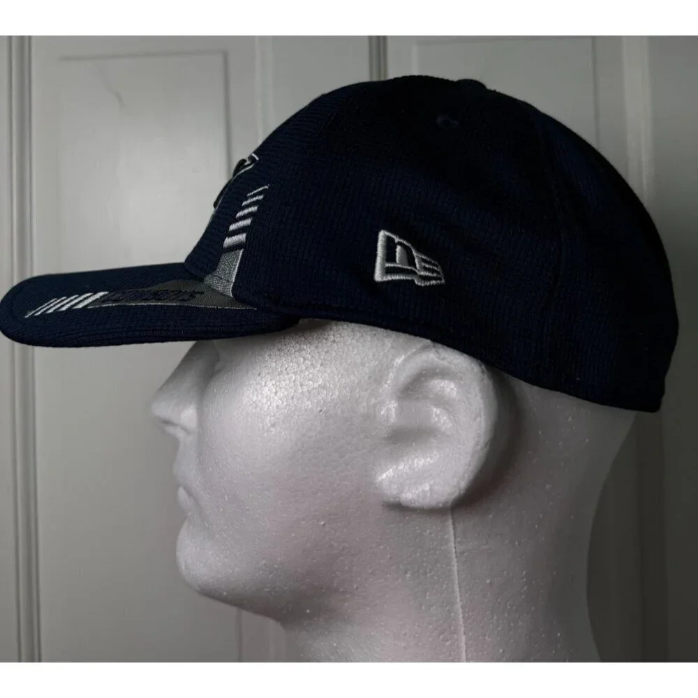 39Thirty New Era Blue Silver NFL Dallas Cowboys Fitted Hat Size Small/Medium
